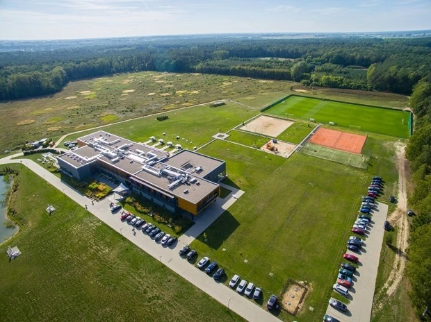 dach EPDM hotel Bonifacio Sochocin